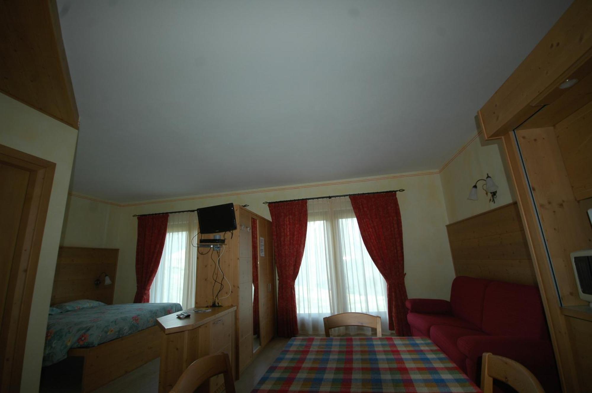 Hotel La Tea Livigno Kamer foto