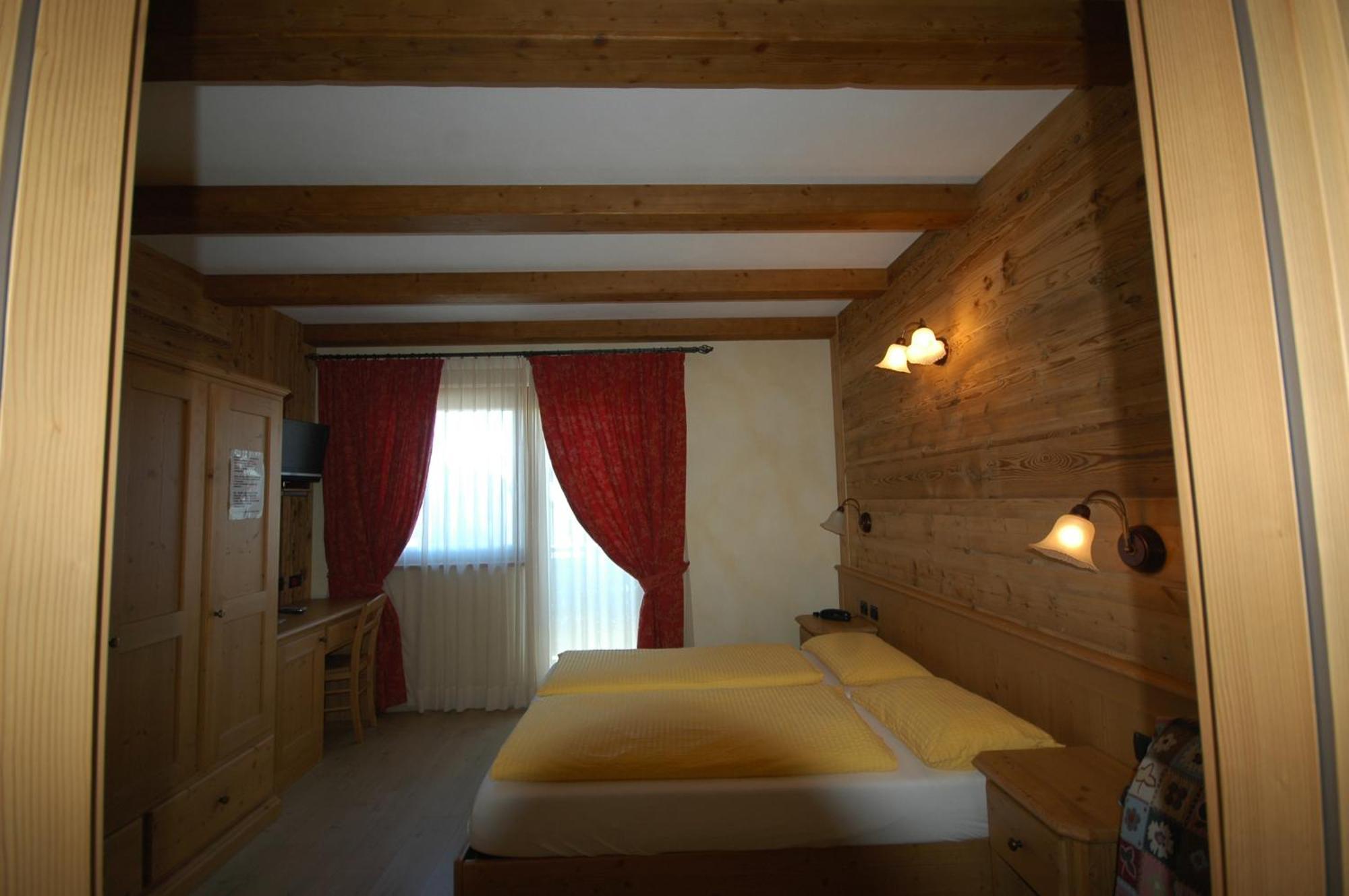 Hotel La Tea Livigno Buitenkant foto